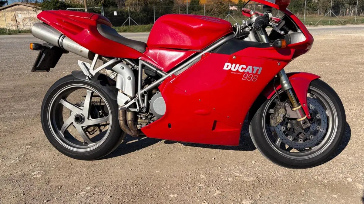 Ducati 998 (2001 - 02)  (2)