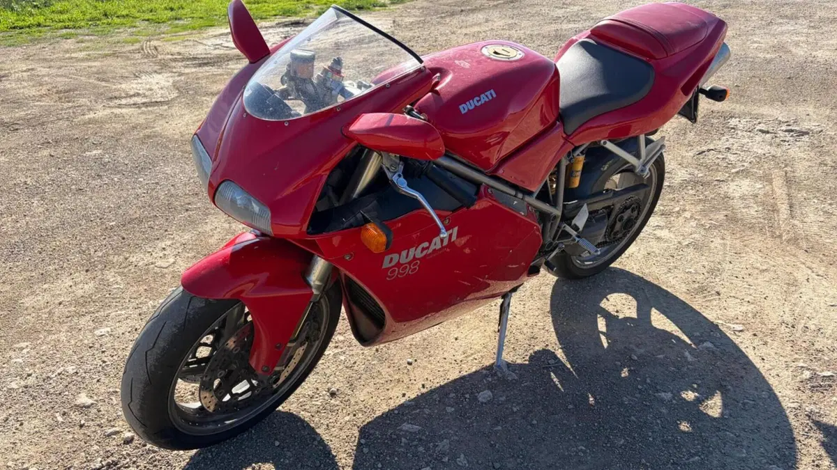 Ducati 998 (2001 - 02)  (4)