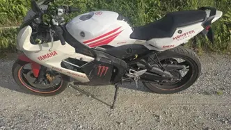 Yamaha TZR 50 (2004 - 19) usata