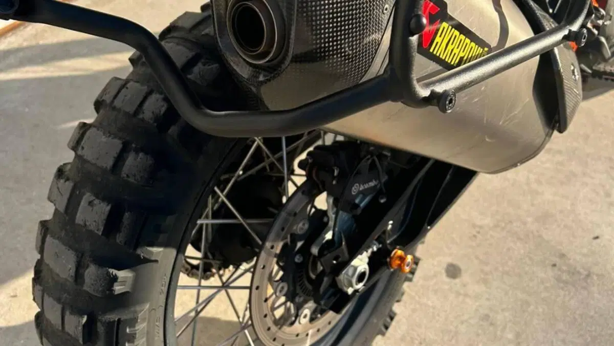 KTM 1090 Adventure R (2017 - 19)  (6)
