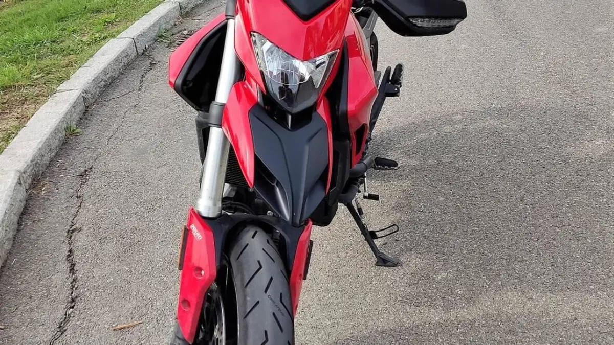 Ducati Hypermotard 939 (2016 - 18)  (2)