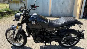Benelli Leoncino 500 Trail (2021 - 26)  (2)