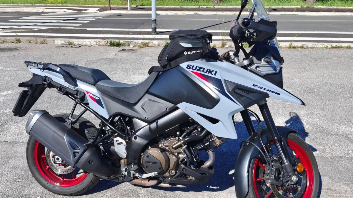 Suzuki V-Strom 1050SE (2023 - 24)  (2)