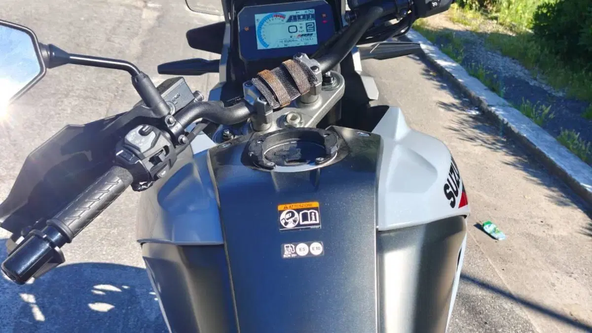 Suzuki V-Strom 1050SE (2023 - 24)  (8)