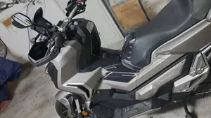 Honda X-ADV 750 (2018 - 20)  (6)