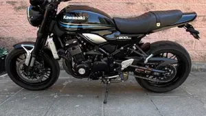 Kawasaki Z 900 RS (2022 - 25)  (2)