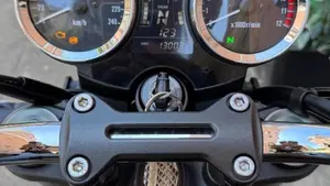 Kawasaki Z 900 RS (2022 - 25)  (13)