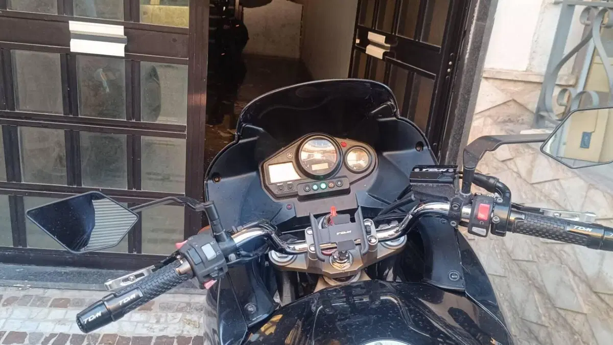 Yamaha TDM 900 (2002 - 14)  (9)