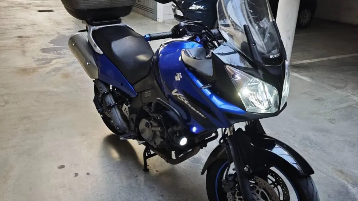 Suzuki V-Strom 650DL (2006 - 07)  (2)