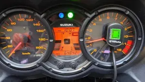 Suzuki V-Strom 650DL (2006 - 07)  (6)