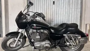 Harley-Davidson 1200 Custom (2007 - 13) - XL 1200C  (2)