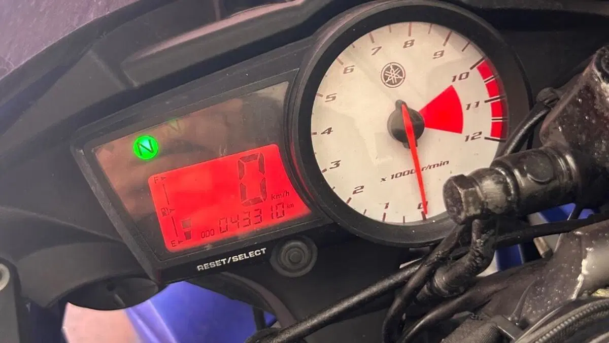 Yamaha YZF R125 (2014 - 16)  (5)