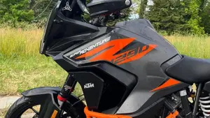 KTM 1290 Super Adventure S (2021)  (2)
