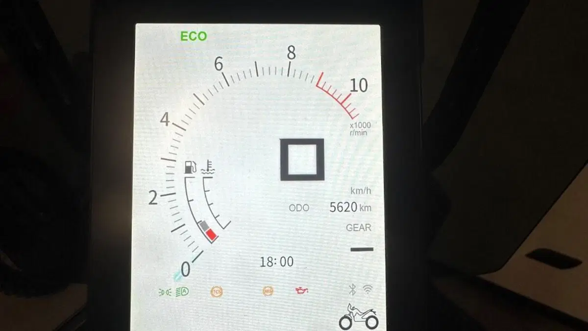 Kove 800X Pro (2024 - 25)  (9)