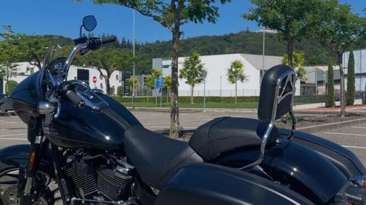 Harley-Davidson Sport Glide (2021 - 25)  (4)