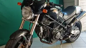 Ducati Monster 900 S (1998 - 01)  (6)