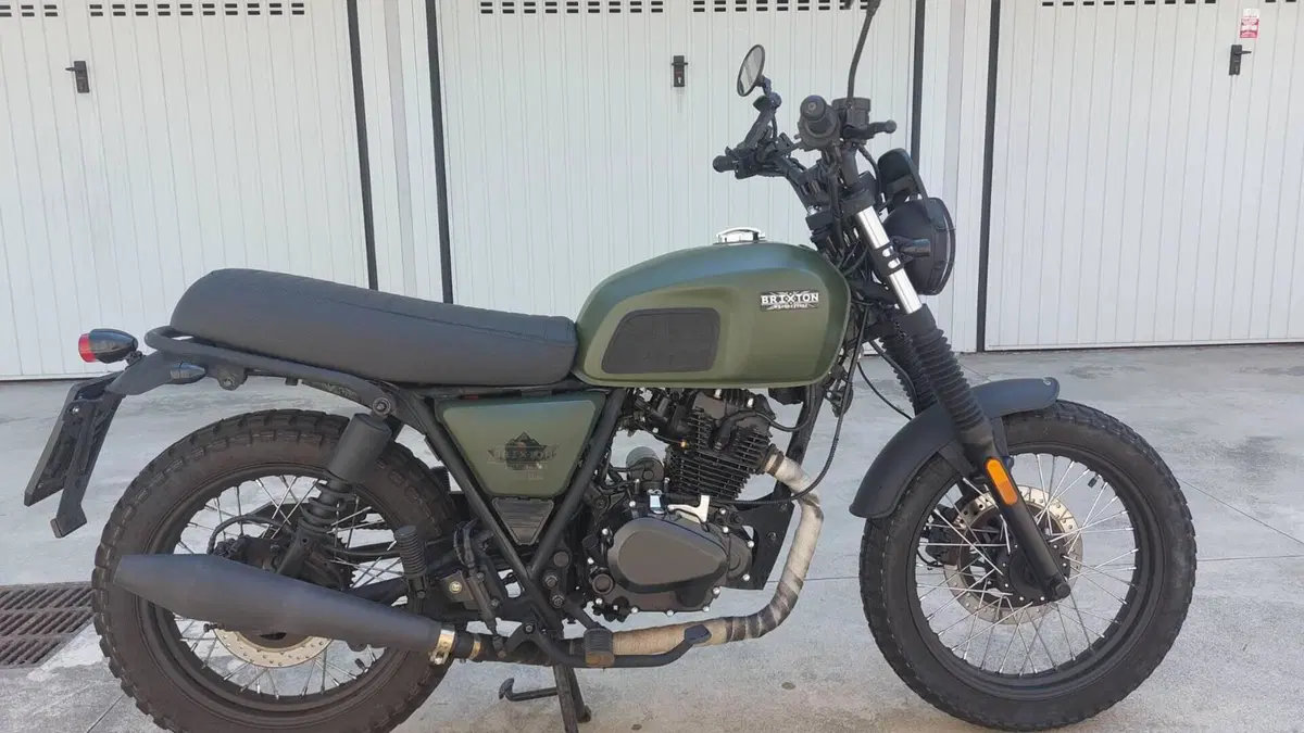 Brixton Motorcycles Felsberg 125 CBS (2021 - 25)  (3)