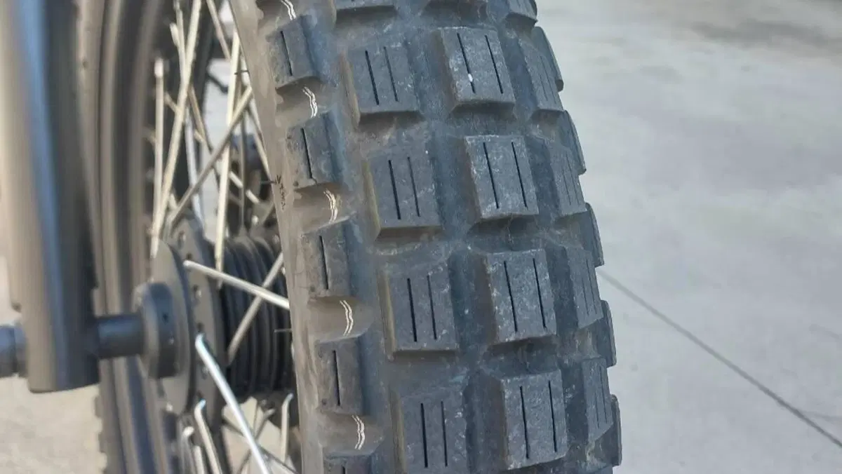 Brixton Motorcycles Felsberg 125 CBS (2021 - 25)  (8)