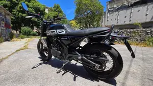 Brixton Motorcycles Crossfire 500 X (2021 - 26)  (2)