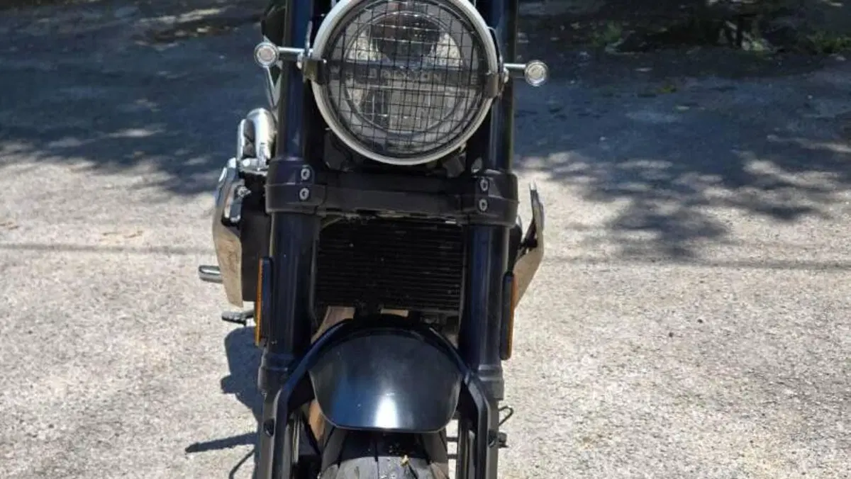 Brixton Motorcycles Crossfire 500 X (2021 - 26)  (4)