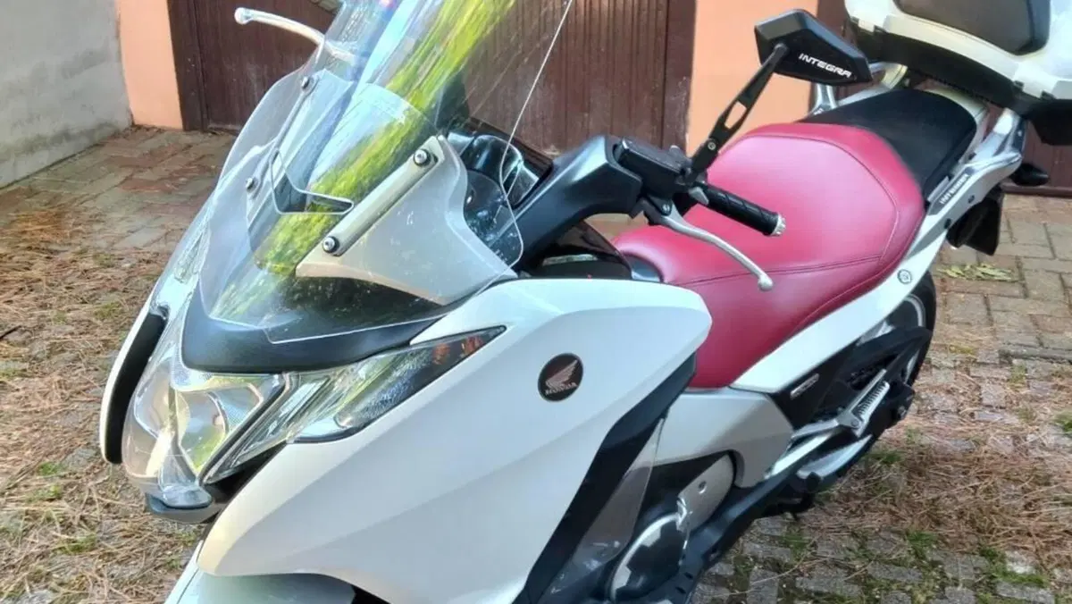 Honda Integra 700 (2011 - 13) 
