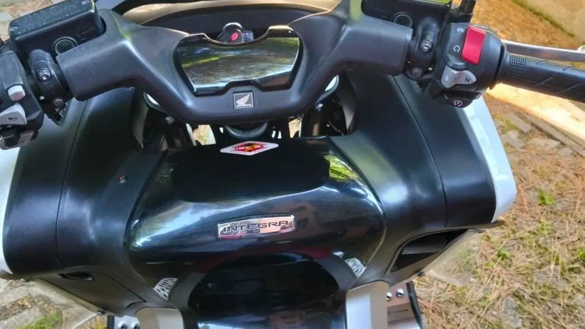 Honda Integra 700 (2011 - 13)  (10)