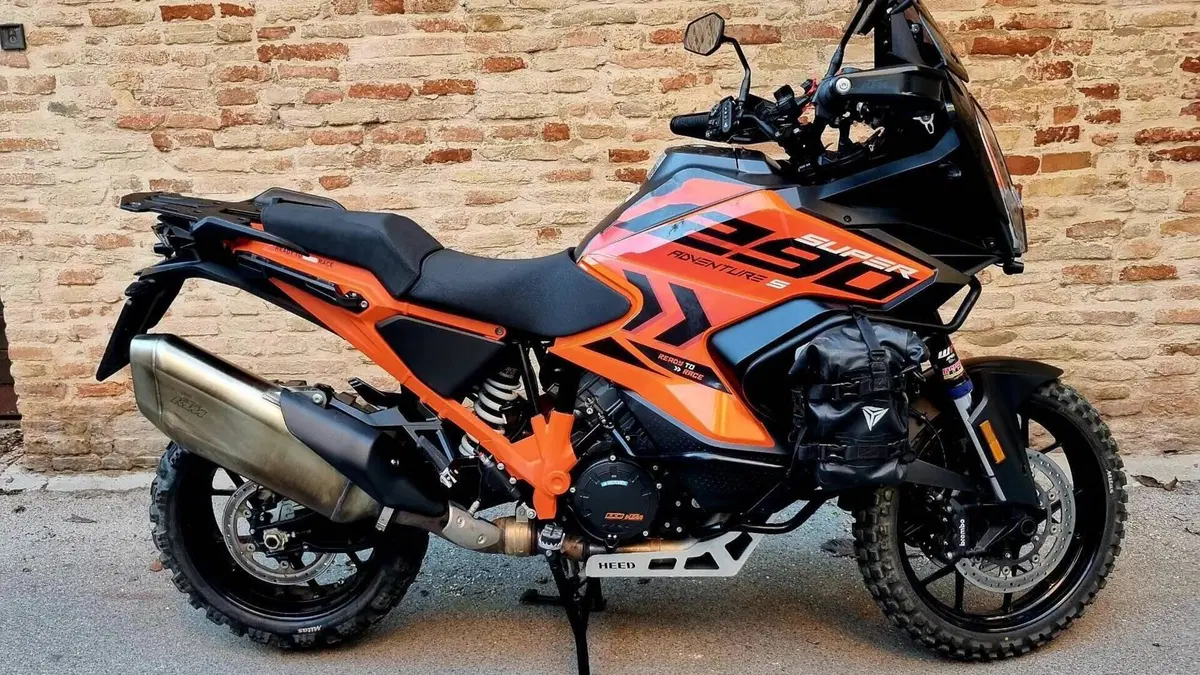KTM 1290 Super Adventure S (2022 - 25)  (3)