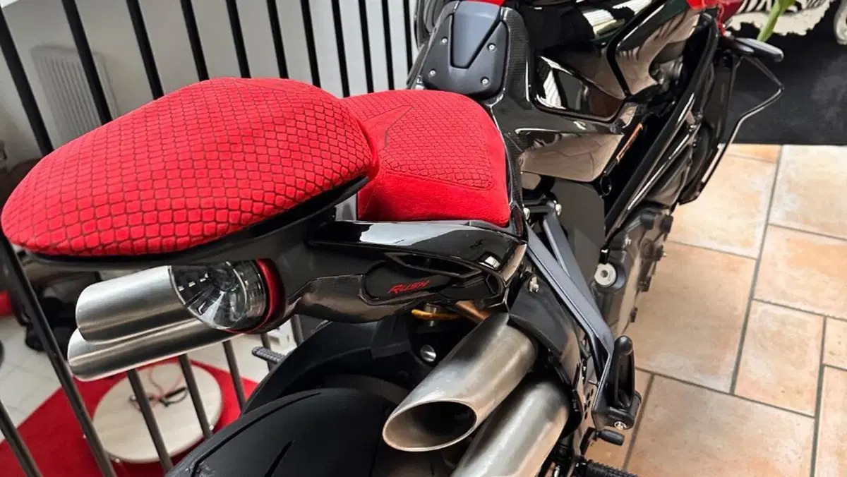 MV Agusta Rush 1000 (2023 - 26)  (5)