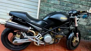 Ducati Monster 620 I.E. Dark (2002) 
