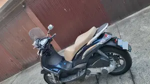 Piaggio Beverly Tourer 125 