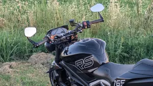 Triumph Street Triple RS (2017 - 19)  (4)