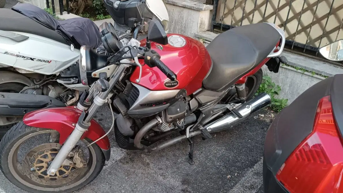 Moto Guzzi Breva V 750 i.e. 