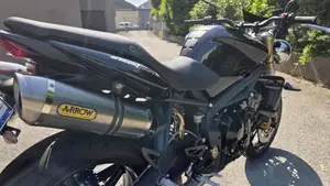 Triumph Street Triple (2007 - 12)  (5)