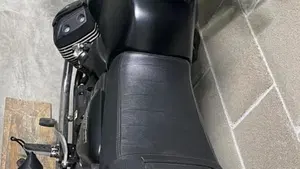 Moto Guzzi V7 II Stone (2015 - 17)  (2)