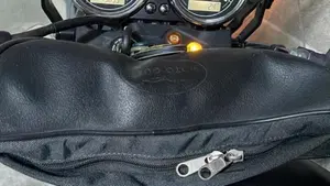 Moto Guzzi V7 II Stone (2015 - 17)  (3)