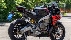 Aprilia Tuono 660 Factory (2022 - 24) 