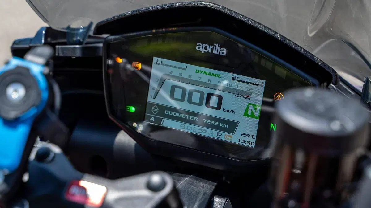 Aprilia Tuono 660 Factory (2022 - 24)  (6)