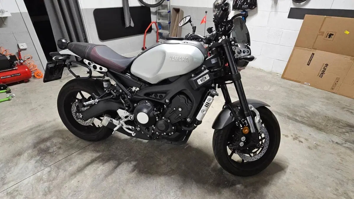 Yamaha XSR 900 ABS (2016 - 20)  (3)
