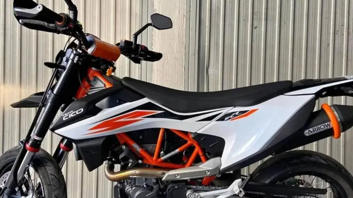KTM 690 SMC R (2019 - 20) 