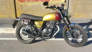 Brixton Motorcycles Cromwell 250 (2021 - 25)  (4)