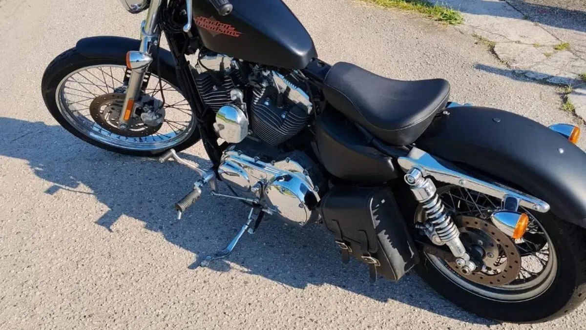 Harley-Davidson 1200 Custom (2007 - 13) - XL 1200C 