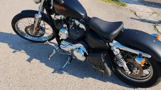 Harley-Davidson 1200 Custom (2007 - 13) - XL 1200C usata