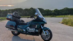 Honda GL 1500 SE Gold Wing (1991 - 02)  (2)