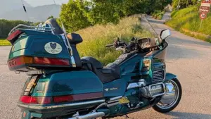 Honda GL 1500 SE Gold Wing (1991 - 02)  (5)