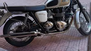 Triumph Bonneville (2007 - 16)  (5)