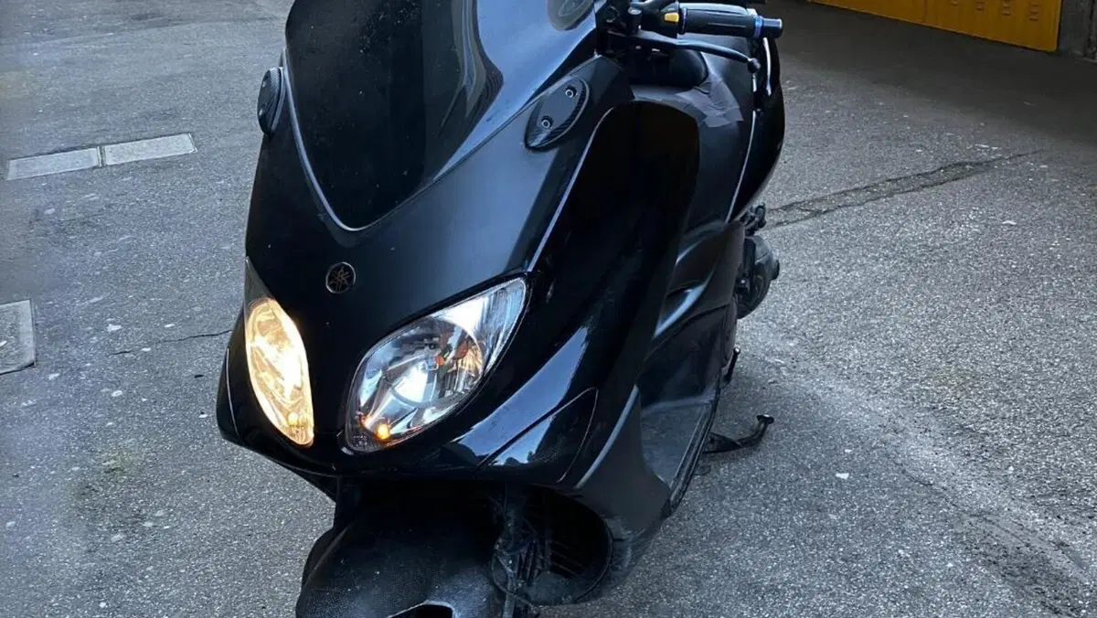 Yamaha T-Max 500 Black Max (2006 - 07) 