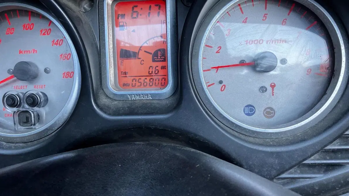 Yamaha T-Max 500 Black Max (2006 - 07)  (2)