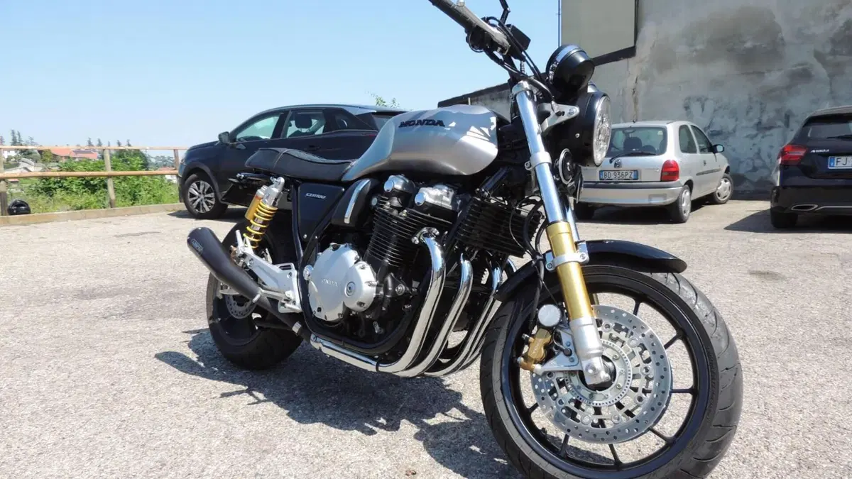 Honda CB 1100 RS (2017 - 20)  (2)