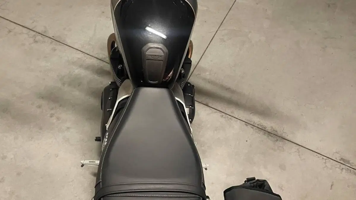 Triumph Speed Twin 900 (2025 - 26)  (3)