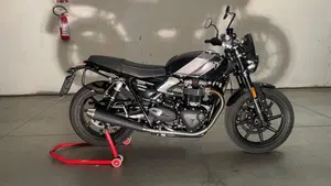 Triumph Speed Twin 900 (2025 - 26)  (7)